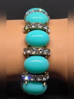 J Crew Turquoise Blue Cabochon Crystal Stretch Bracelet Gold Statement Signed